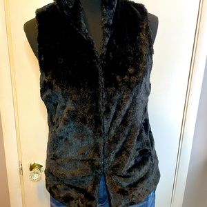 Apt 9 Faux Fur Vest